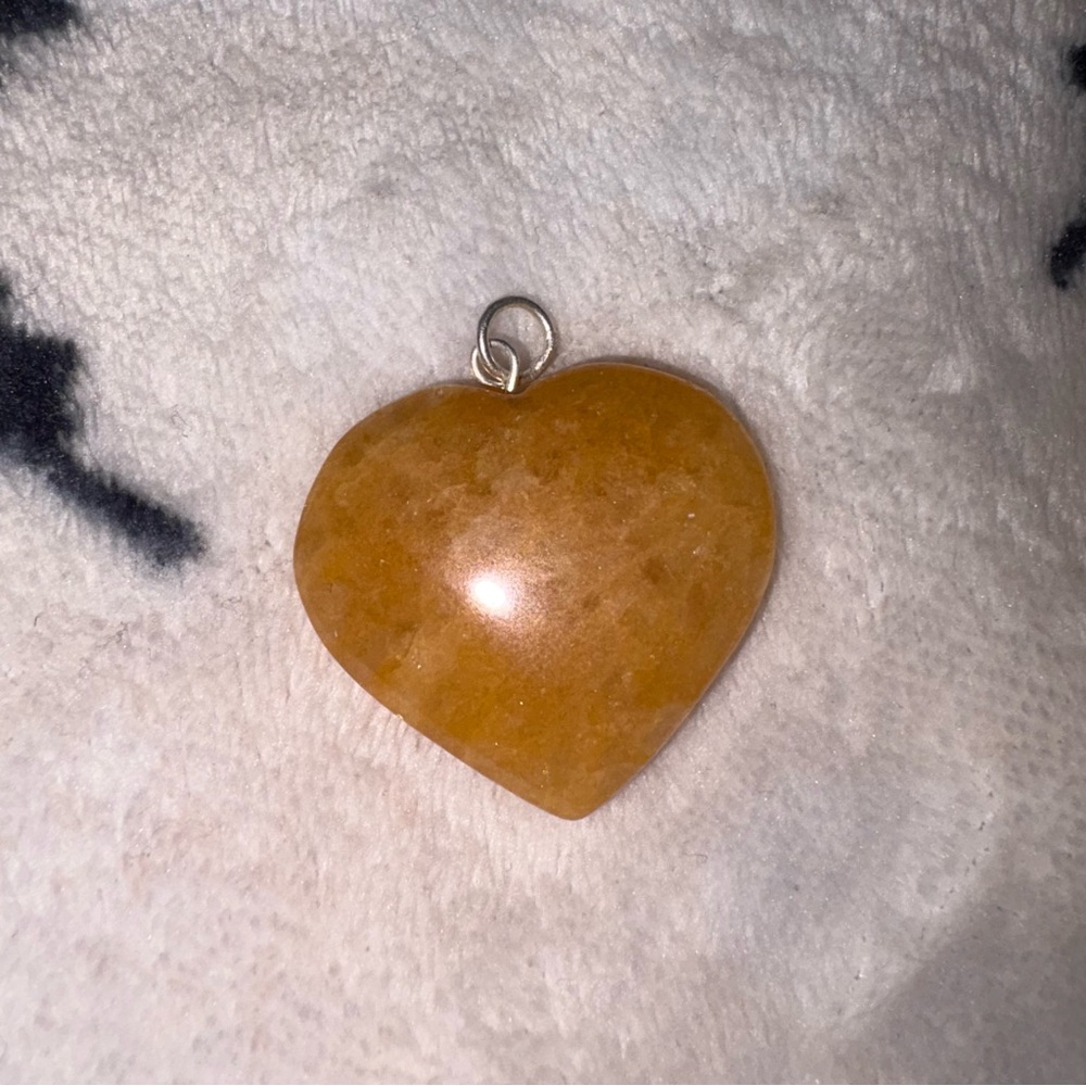 Earth & Soul Trio – Heart Crystal Pendant Set - Picture 4 of 5